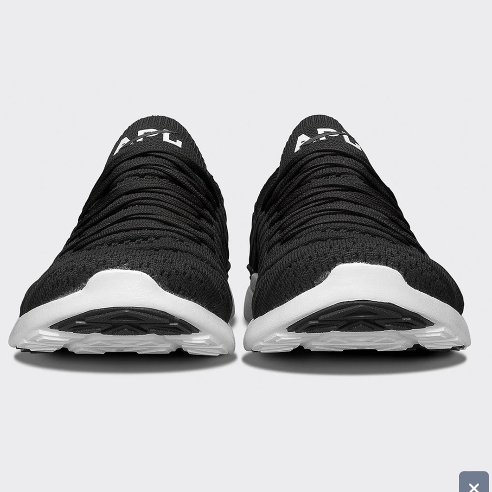 Women's TechLoom Wave Black / White